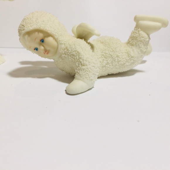 Snowbabies “All Fall Down” Department 56 - Picture 13 of 16